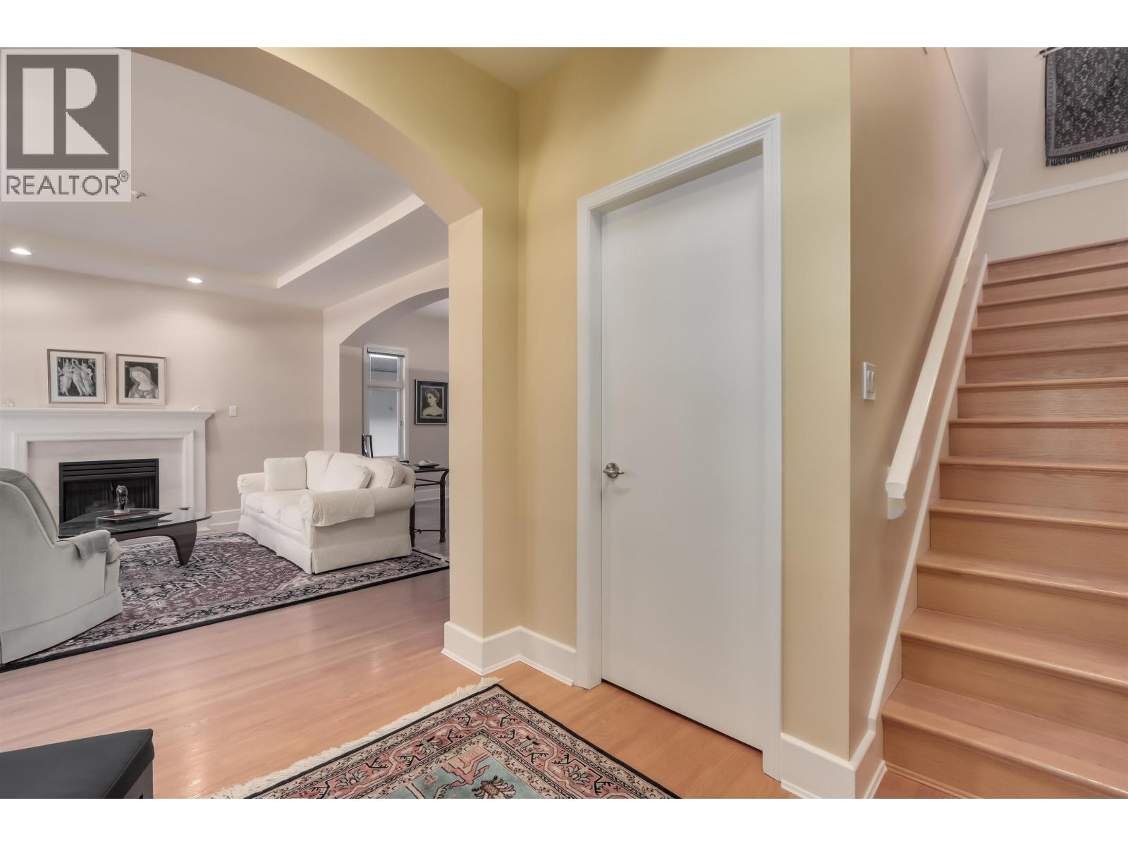 4543 W 11th Avenue, Vancouver, British Columbia  V6R 2M5 - Photo 2 - R3056729