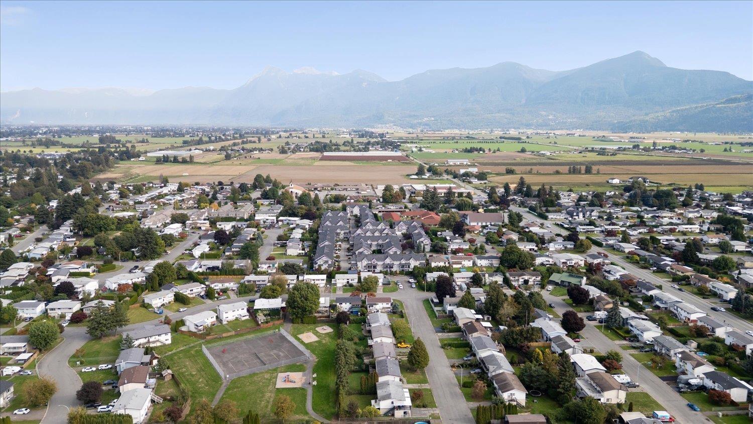 68 8881 Walters Street, Chilliwack Proper South, Chilliwack, British Columbia  V2P 8E9 - Photo 2 - R3056769