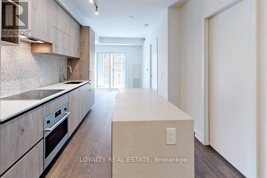 801 - 1 Yorkville Avenue, Toronto (Annex), Ontario  M4W 0B1 - Photo 12 - C12452640