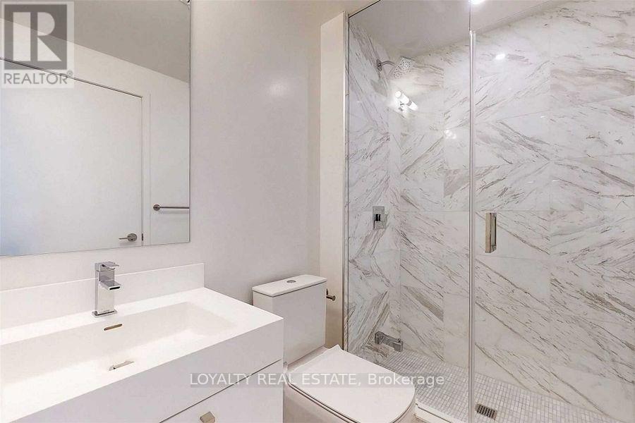 801 - 1 Yorkville Avenue, Toronto (Annex), Ontario  M4W 0B1 - Photo 7 - C12452640