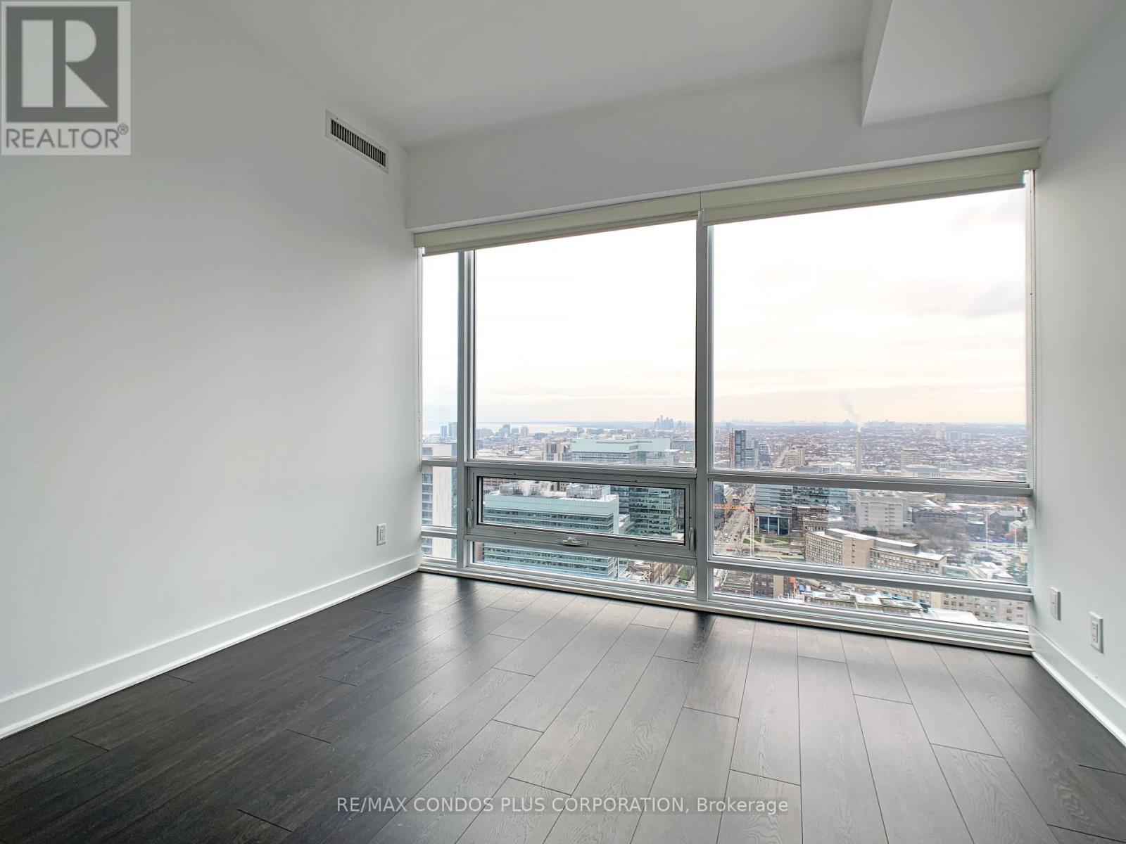 3803 - 15 Grenville Street, Toronto, Ontario  M4Y 0B9 - Photo 14 - C12452650