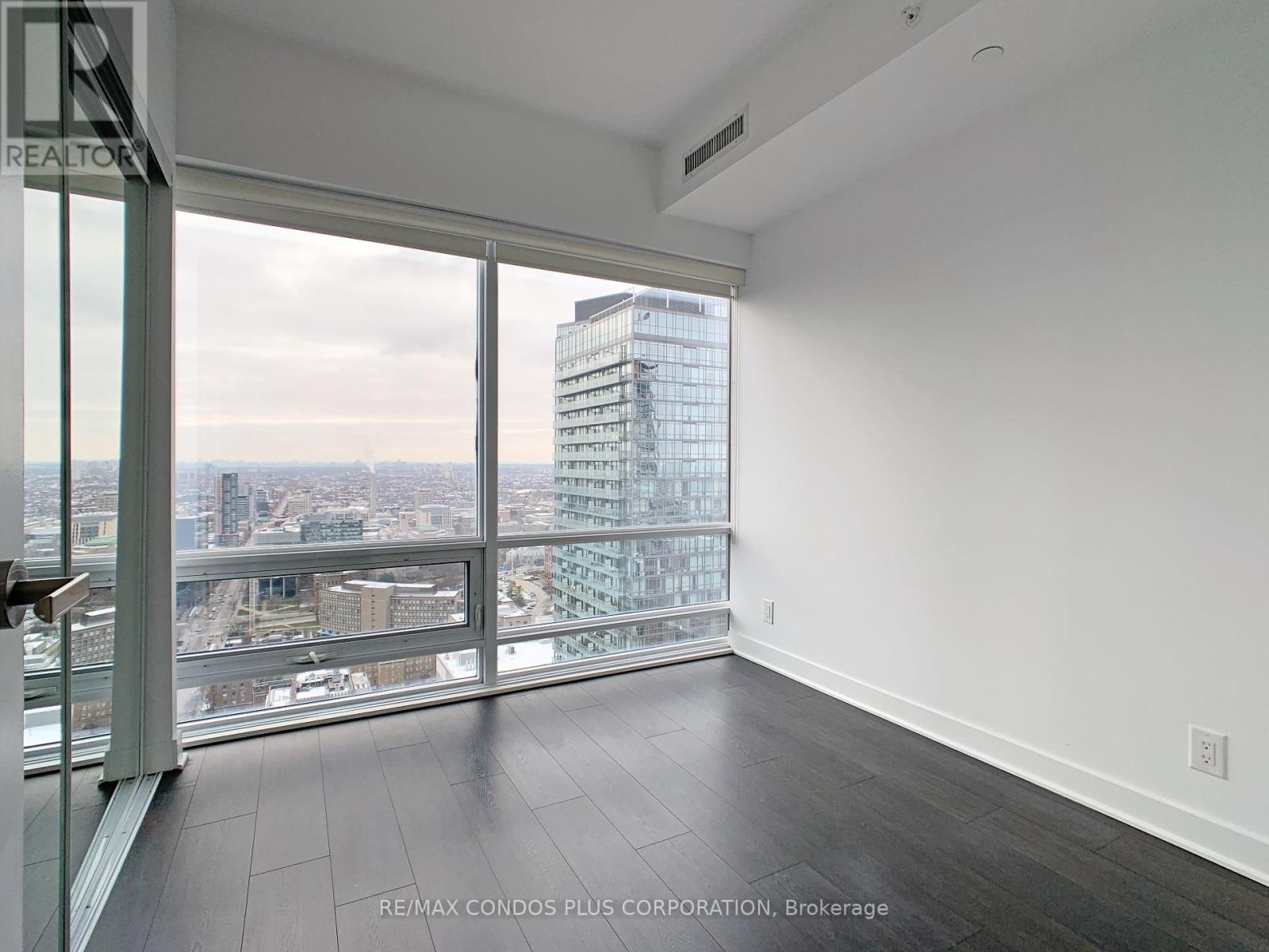 3803 - 15 Grenville Street, Toronto, Ontario  M4Y 0B9 - Photo 18 - C12452650