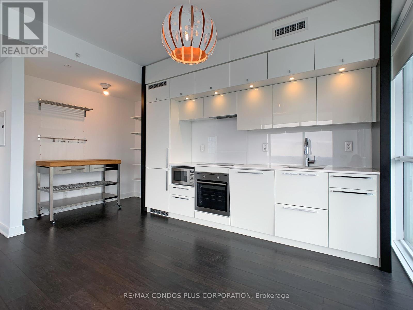 3803 - 15 Grenville Street, Toronto, Ontario  M4Y 0B9 - Photo 6 - C12452650