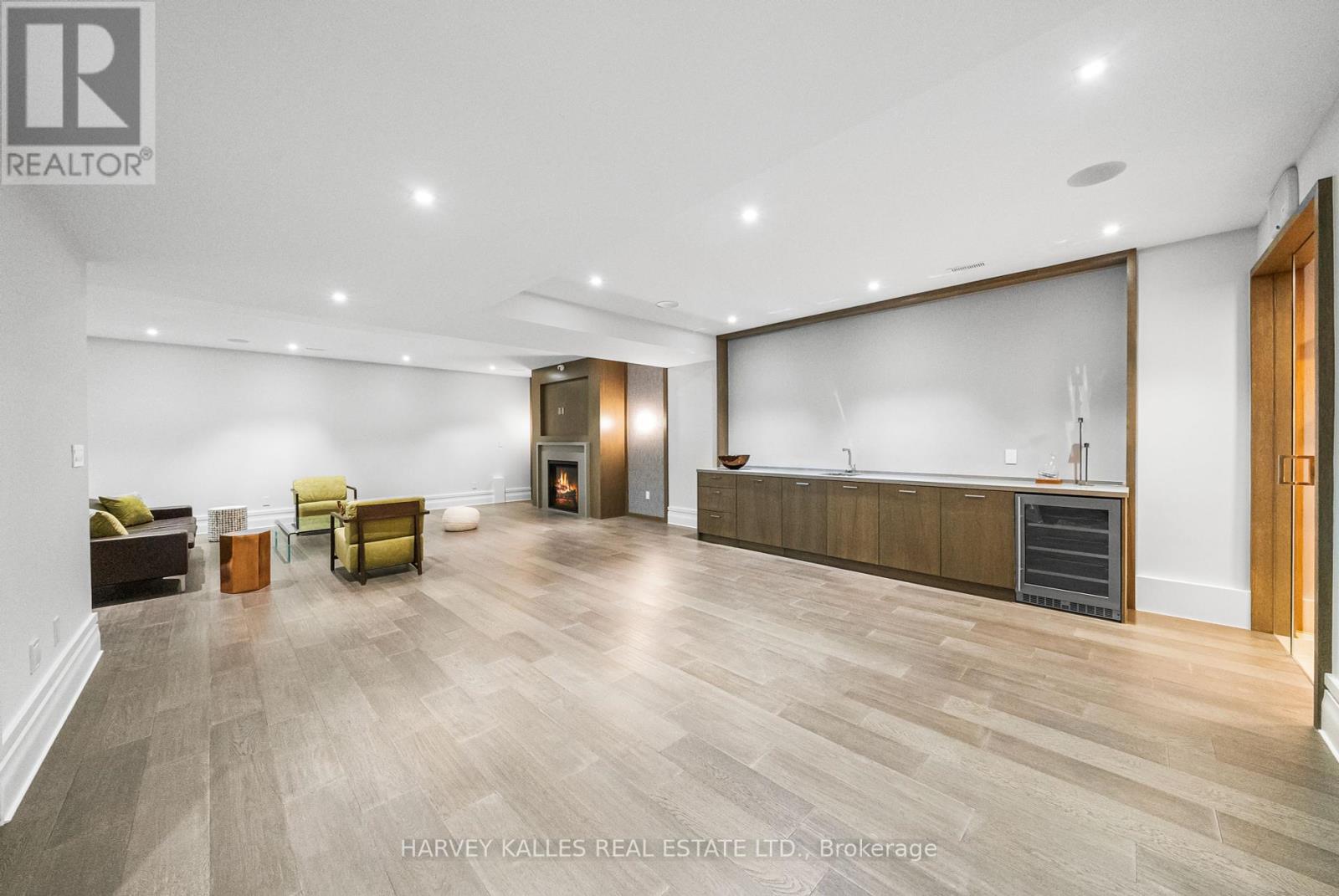 163 Cortleigh Boulevard, Toronto, Ontario  M5N 1P6 - Photo 43 - C12452689