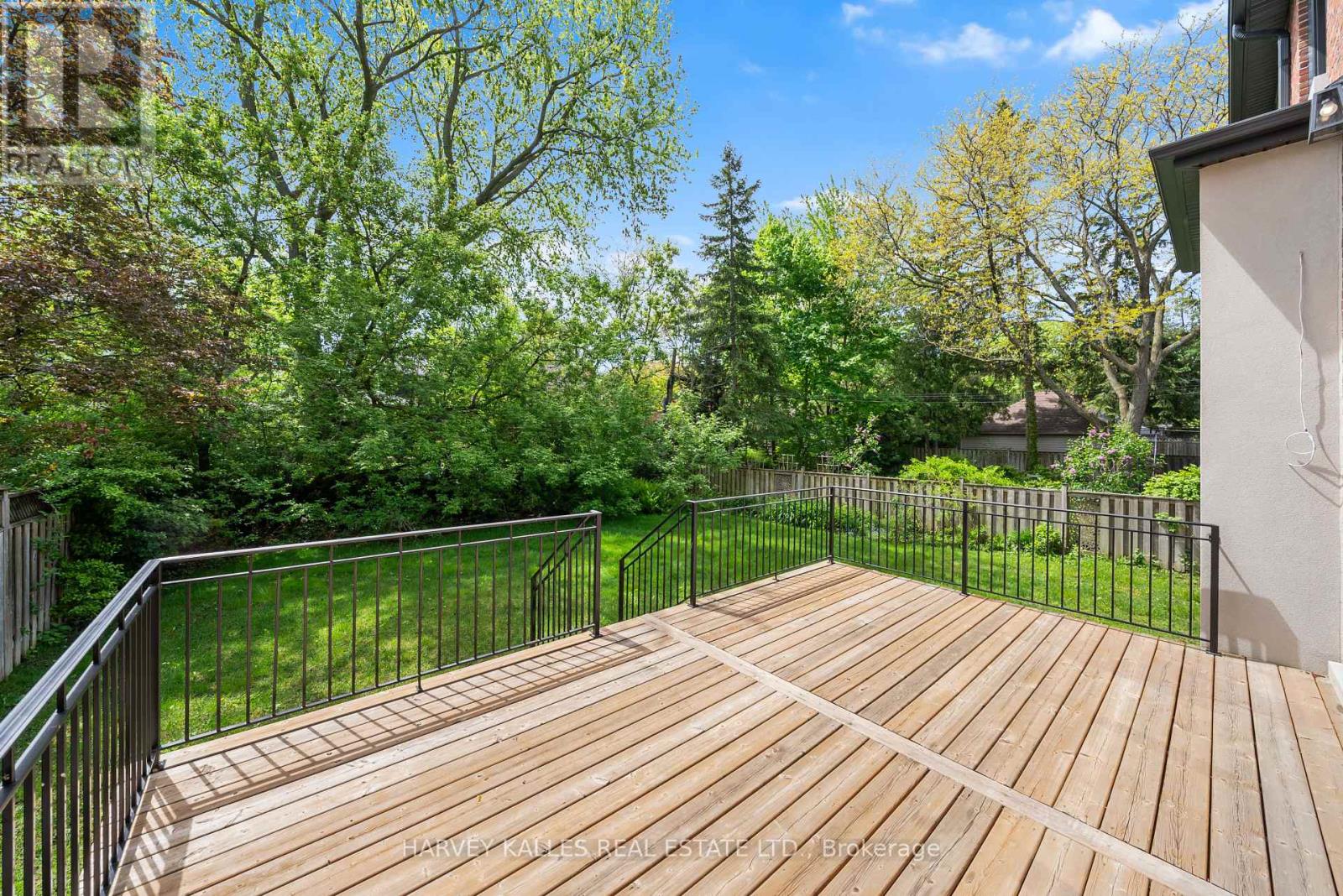 163 Cortleigh Boulevard, Toronto, Ontario  M5N 1P6 - Photo 49 - C12452689