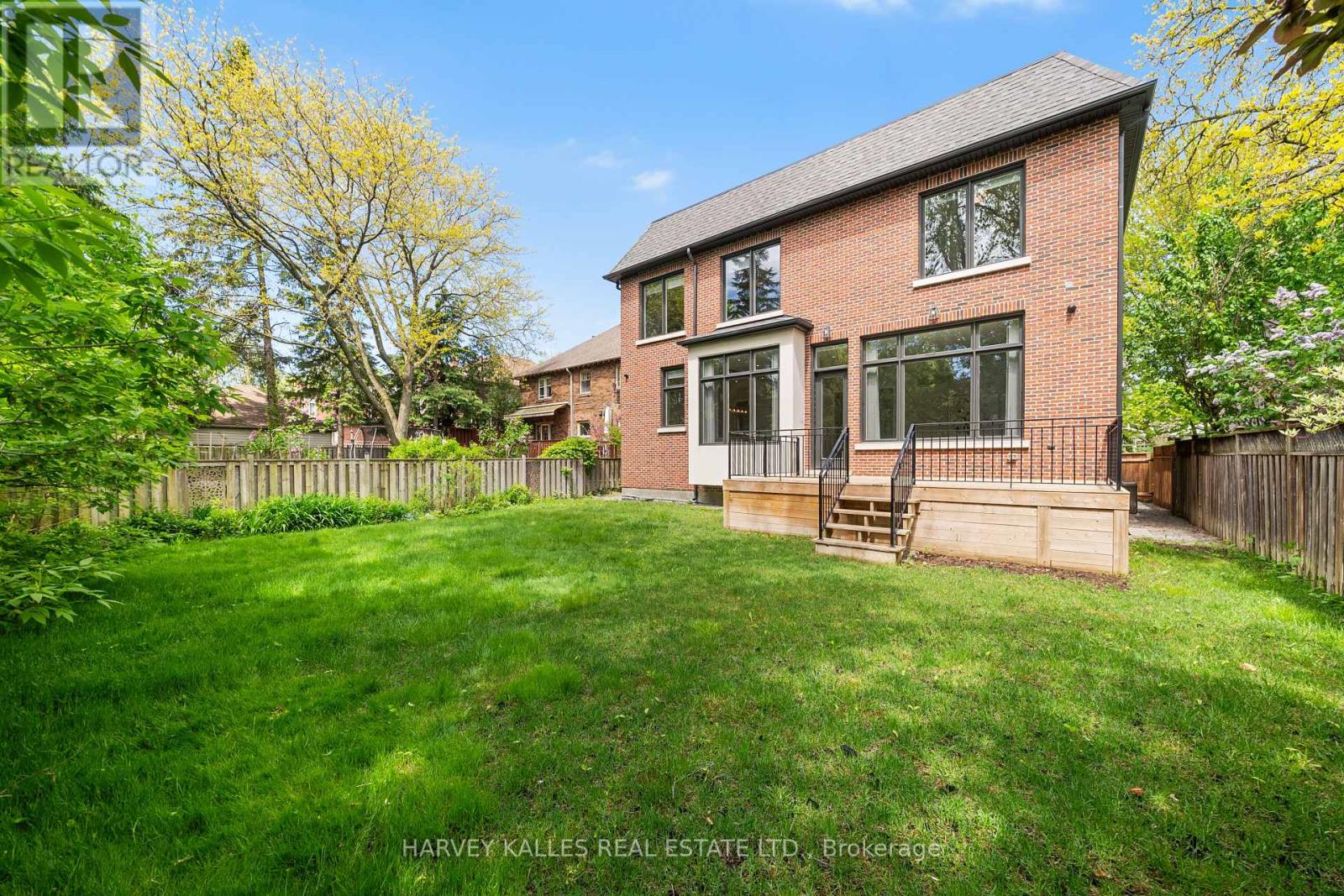 163 Cortleigh Boulevard, Toronto, Ontario  M5N 1P6 - Photo 50 - C12452689