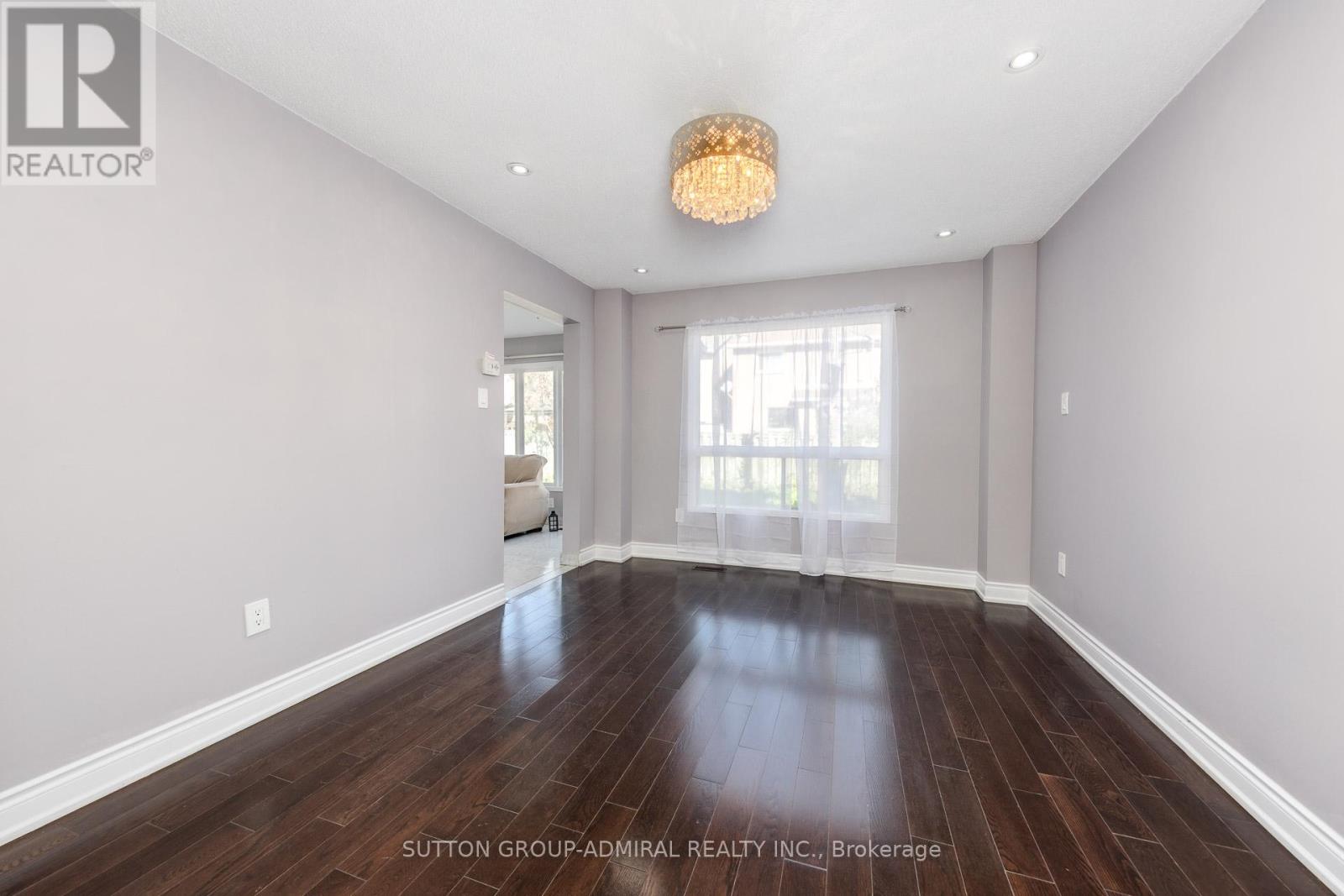 46 Canmore Boulevard, Toronto (Highland Creek), Ontario  M1C 3W2 - Photo 7 - E12452692