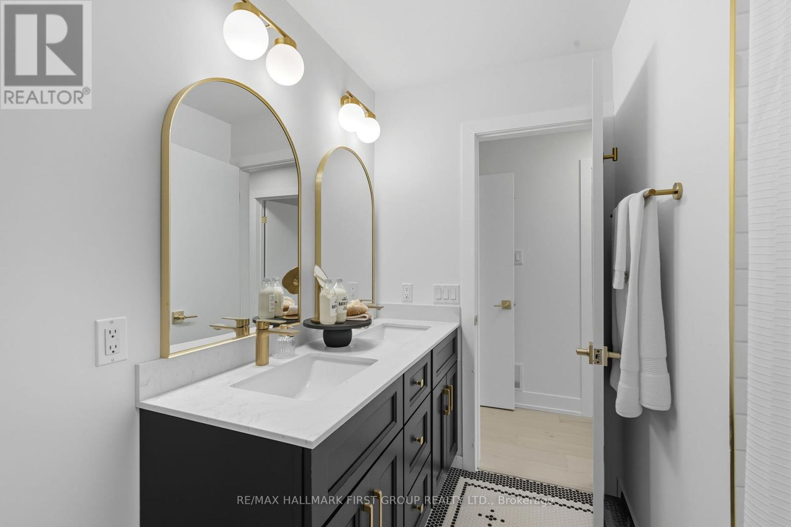 194 Fairglen Avenue, Toronto, Ontario  M1W 1B1 - Photo 21 - E12452756