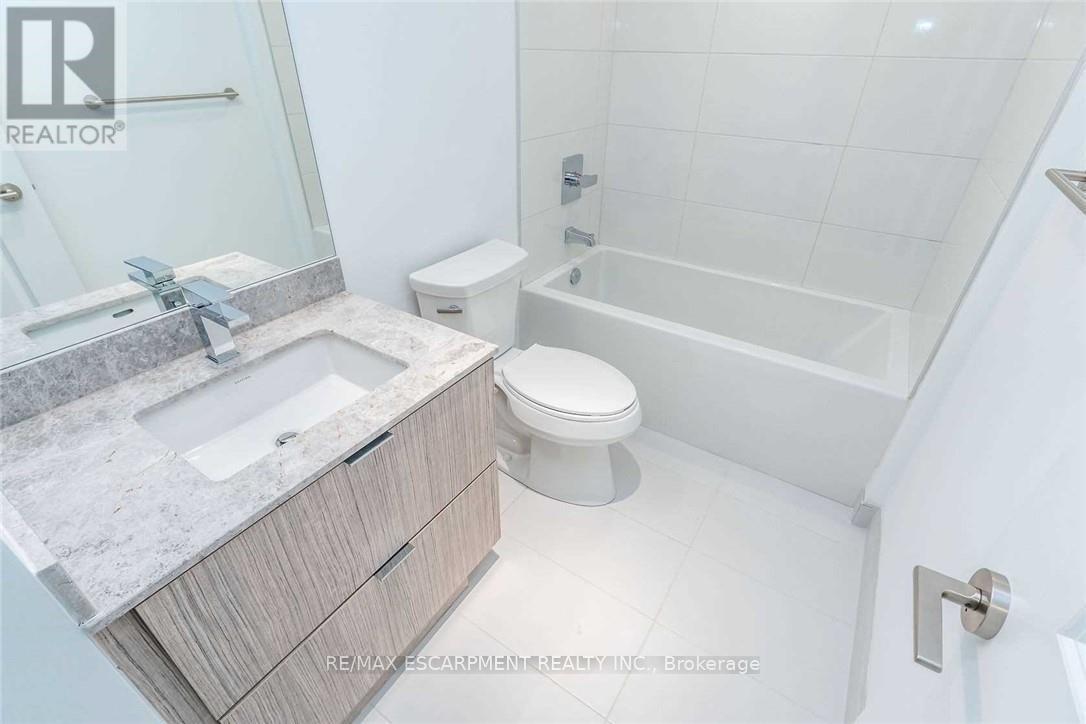 2201 - 395 Bloor Street E, Toronto, Ontario  N4W 0B4 - Photo 21 - C12452580