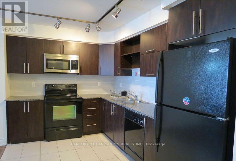 622 - 60 South Town Cenre Boulevard, Markham, Ontario  L6G 0C5 - Photo 4 - N12452636