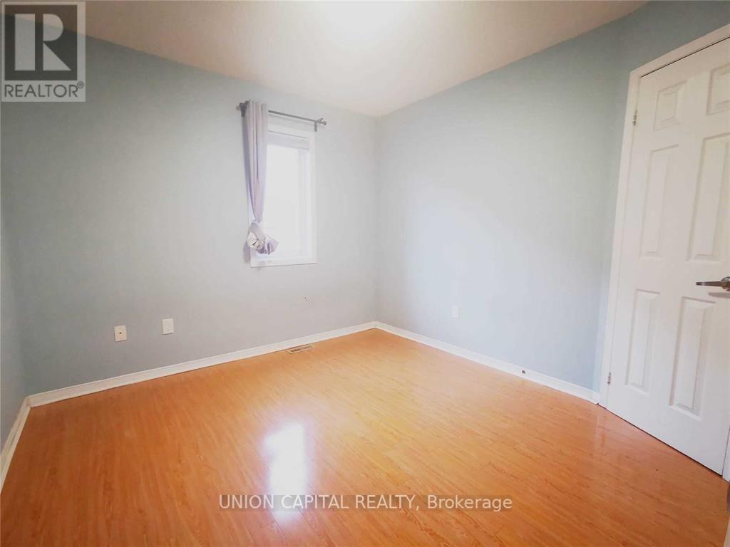 92 Guinevere Road, Markham, Ontario  L3S 4V2 - Photo 9 - N12452672