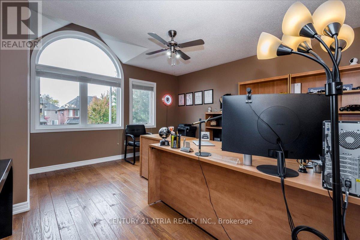 140 Stave Crescent, Richmond Hill, Ontario  L4C 0S9 - Photo 26 - N12452736