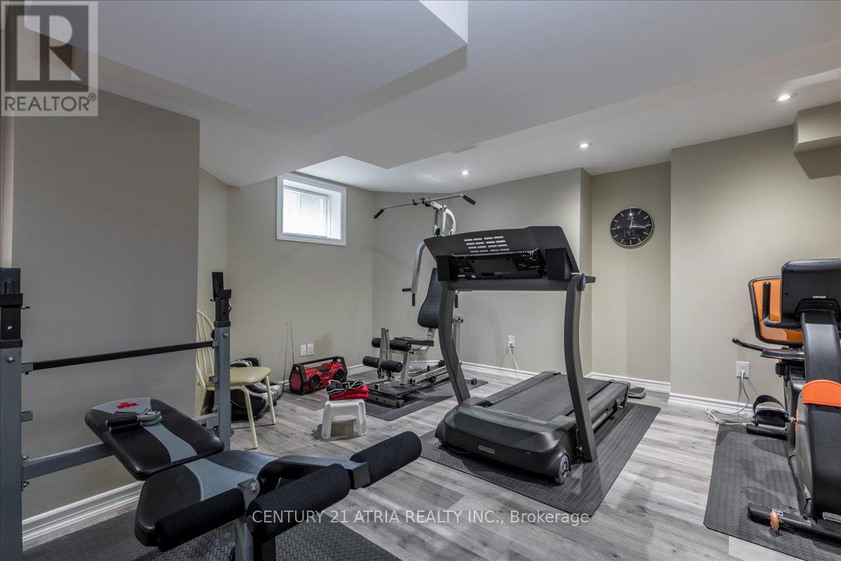 140 Stave Crescent, Richmond Hill, Ontario  L4C 0S9 - Photo 30 - N12452736