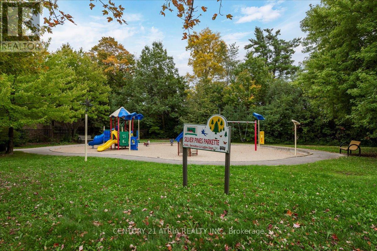 140 Stave Crescent, Richmond Hill, Ontario  L4C 0S9 - Photo 44 - N12452736