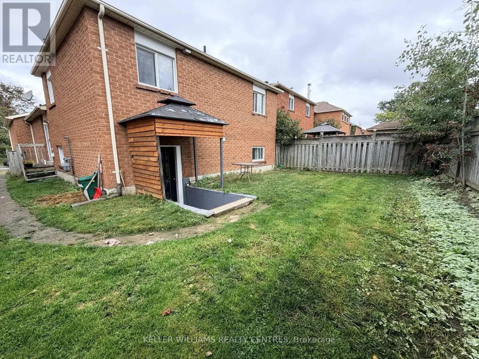 LOWER - 51 MCDOUGALL DRIVE, Barrie, Ontario