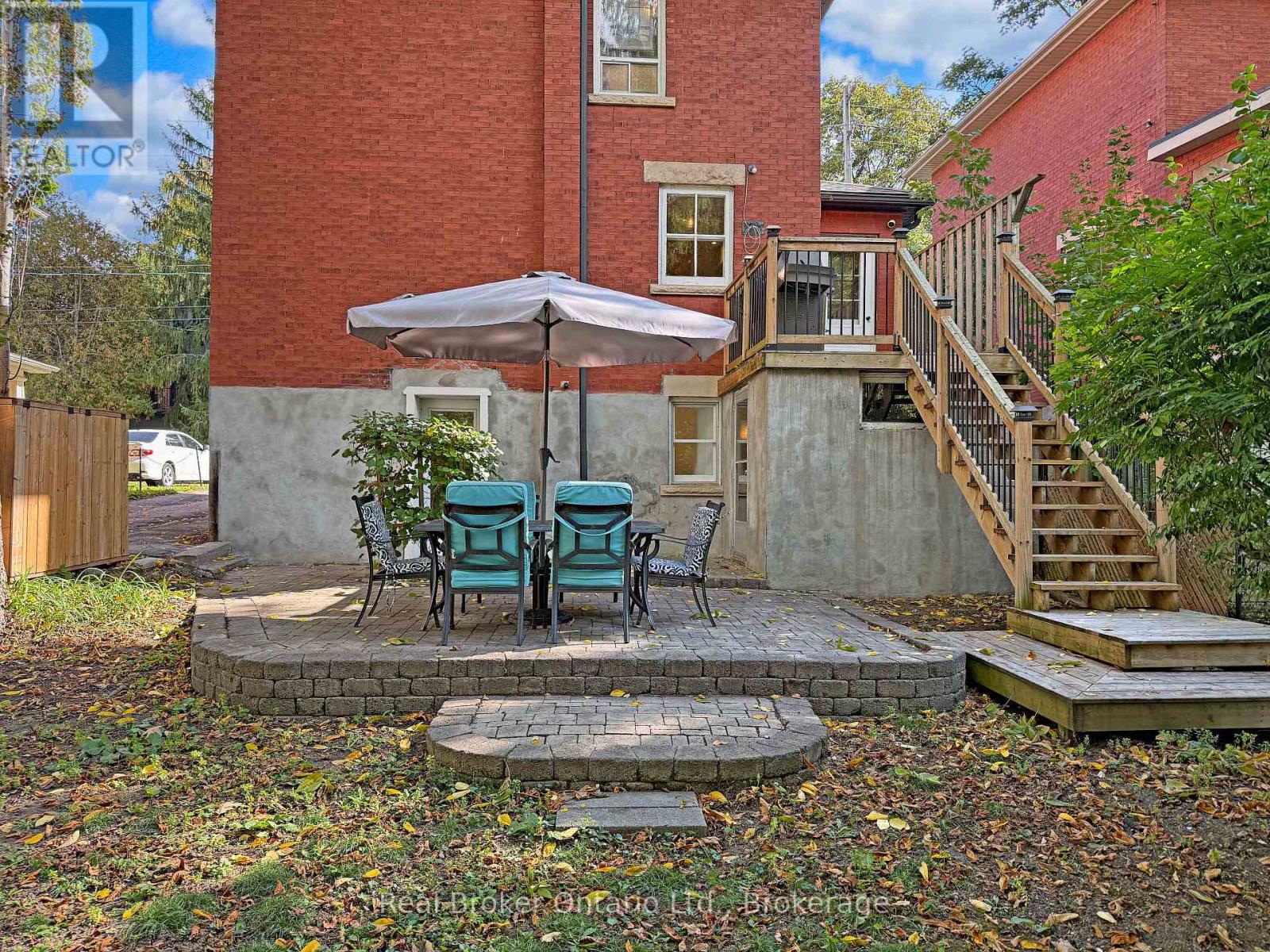 65 Forbes Avenue, Guelph, Ontario  N1G 1G5 - Photo 37 - X12452771