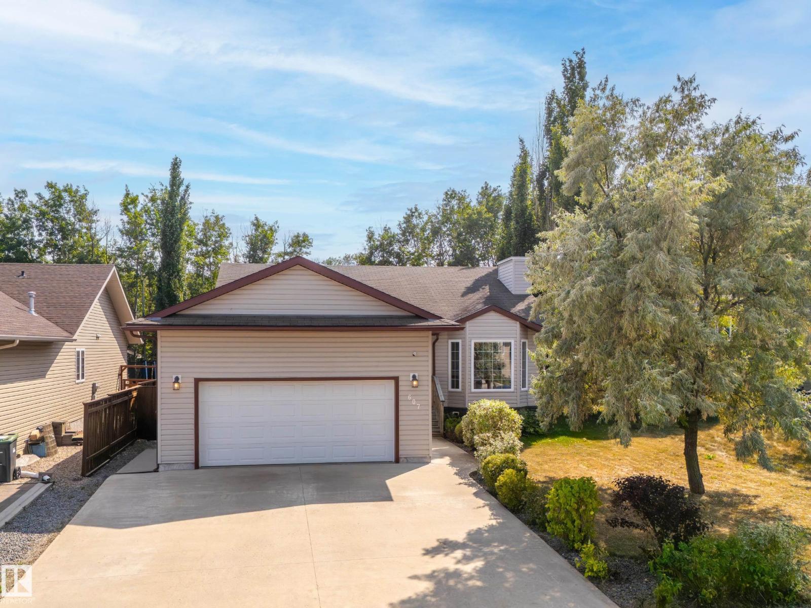 607 21 AV, Cold Lake, Alberta