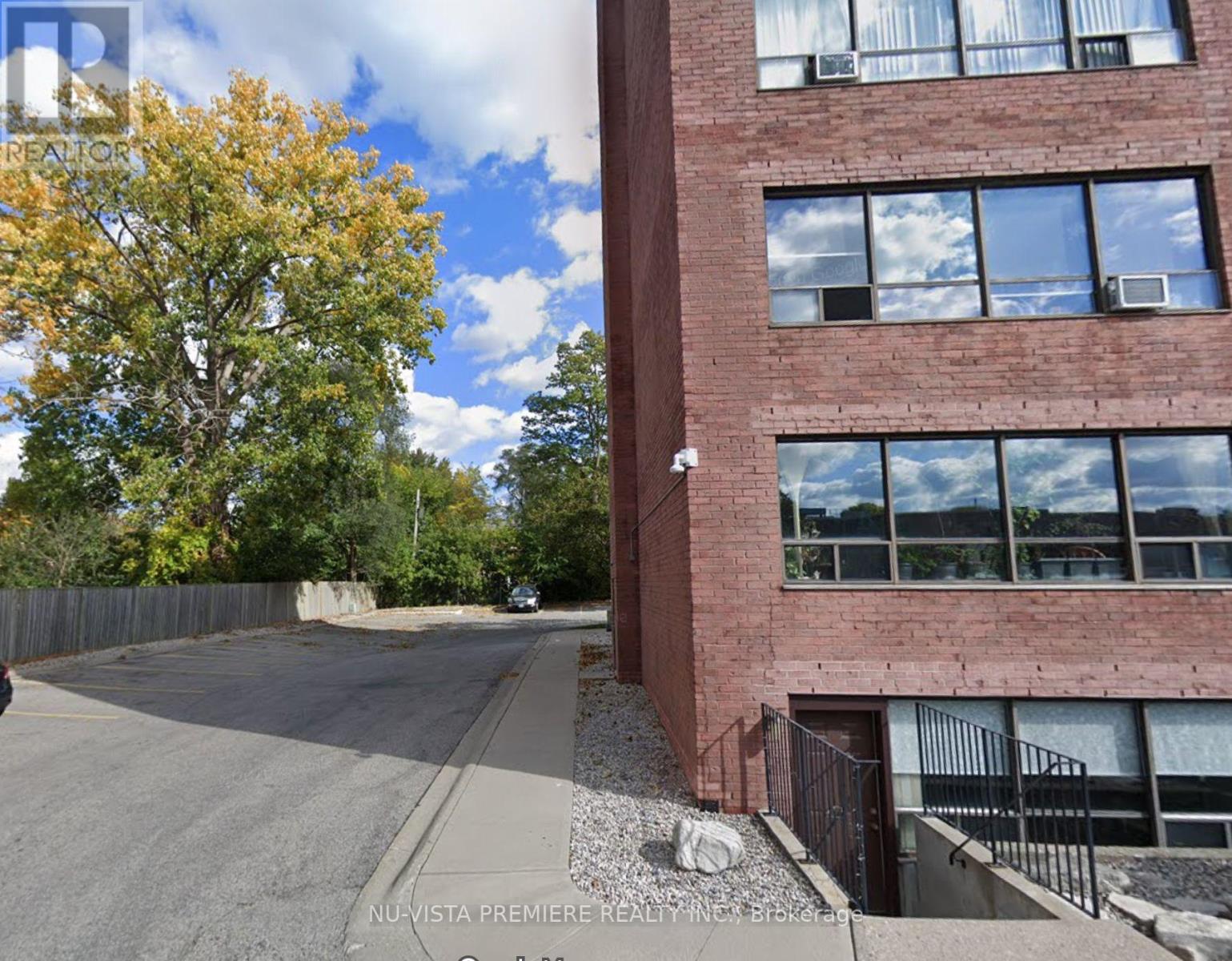 B1 - 650 Cheapside Street, London East, Ontario  N5Y 5J8 - Photo 2 - X12452780