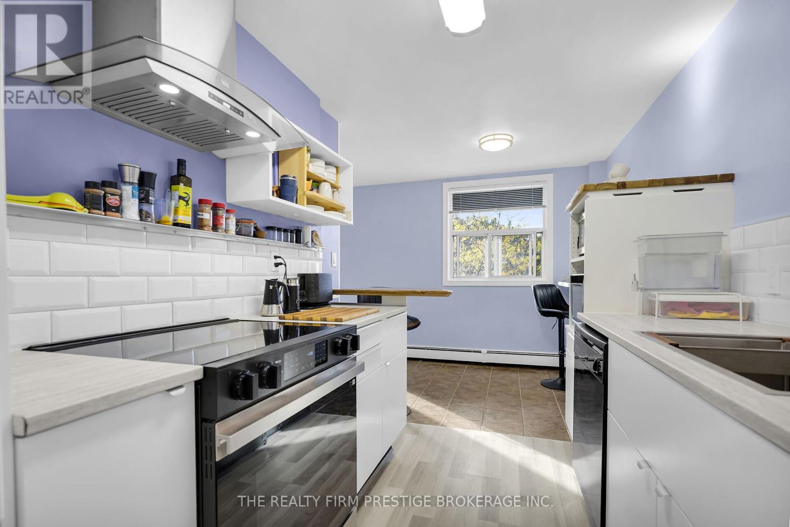 508 - 931 Wonderland Road S, London South, Ontario  N6K 2X6 - Photo 4 - X12452786
