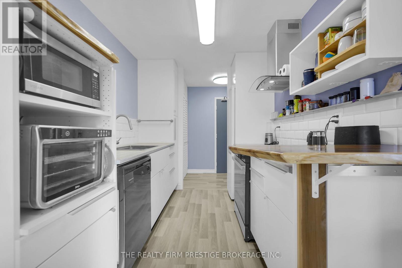 508 - 931 Wonderland Road S, London South, Ontario  N6K 2X6 - Photo 5 - X12452786