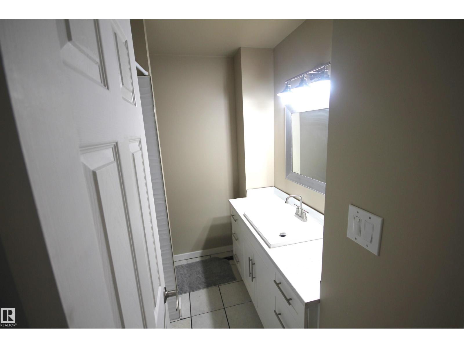 12907 & 12909 123 St Nw, Edmonton, Alberta  T5L 0A7 - Photo 6 - E4461367