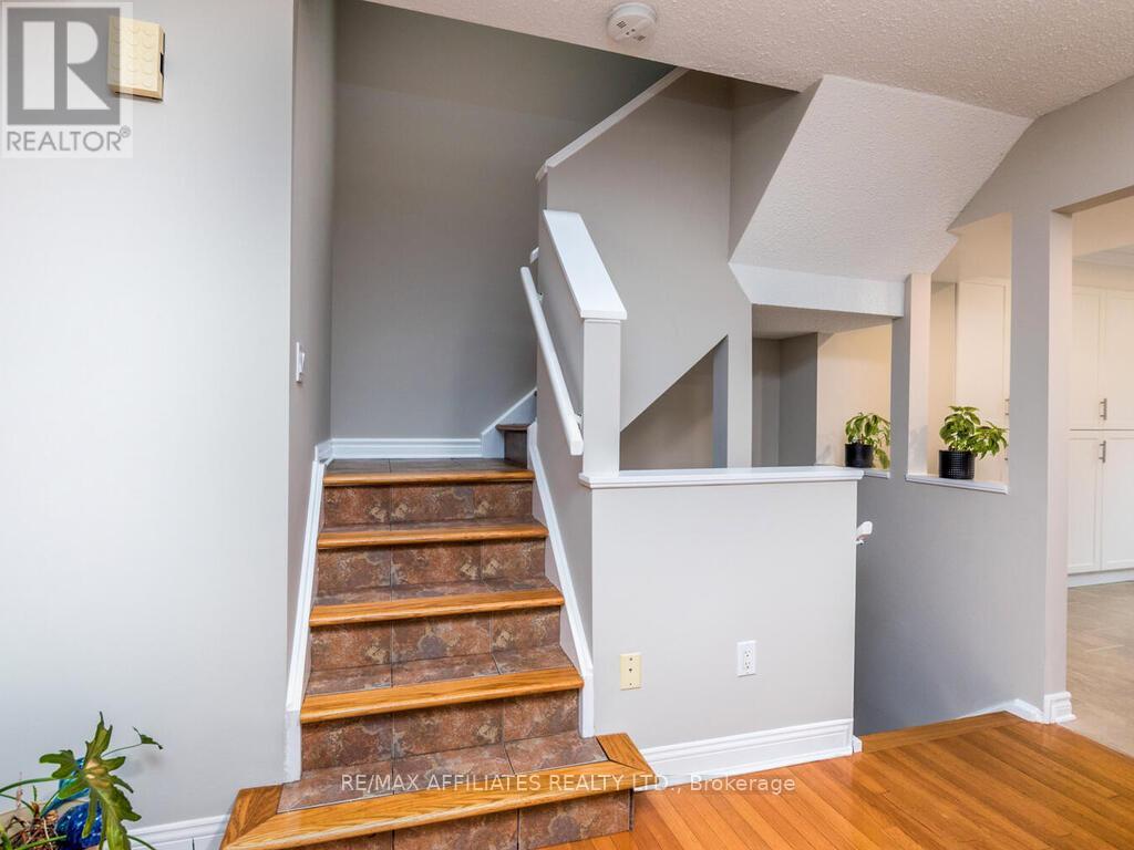 203 Booth Street, Ottawa, Ontario  K1R 7V4 - Photo 19 - X12452787