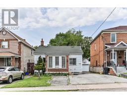 406 NAIRN AVENUE, Toronto, Ontario