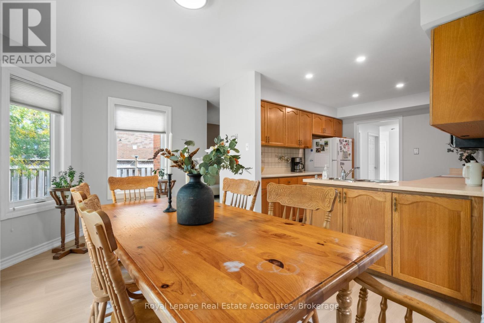 3439 Mulcaster Road, Mississauga, Ontario  L5L 5B1 - Photo 13 - W12452705
