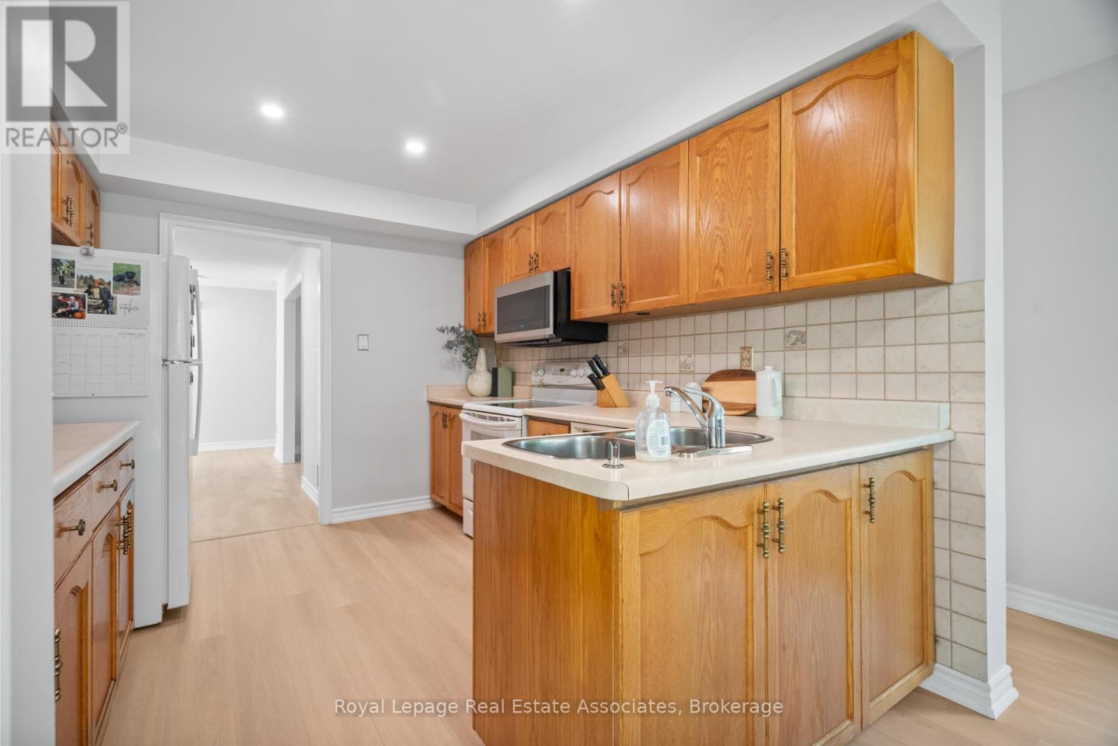 3439 Mulcaster Road, Mississauga, Ontario  L5L 5B1 - Photo 14 - W12452705