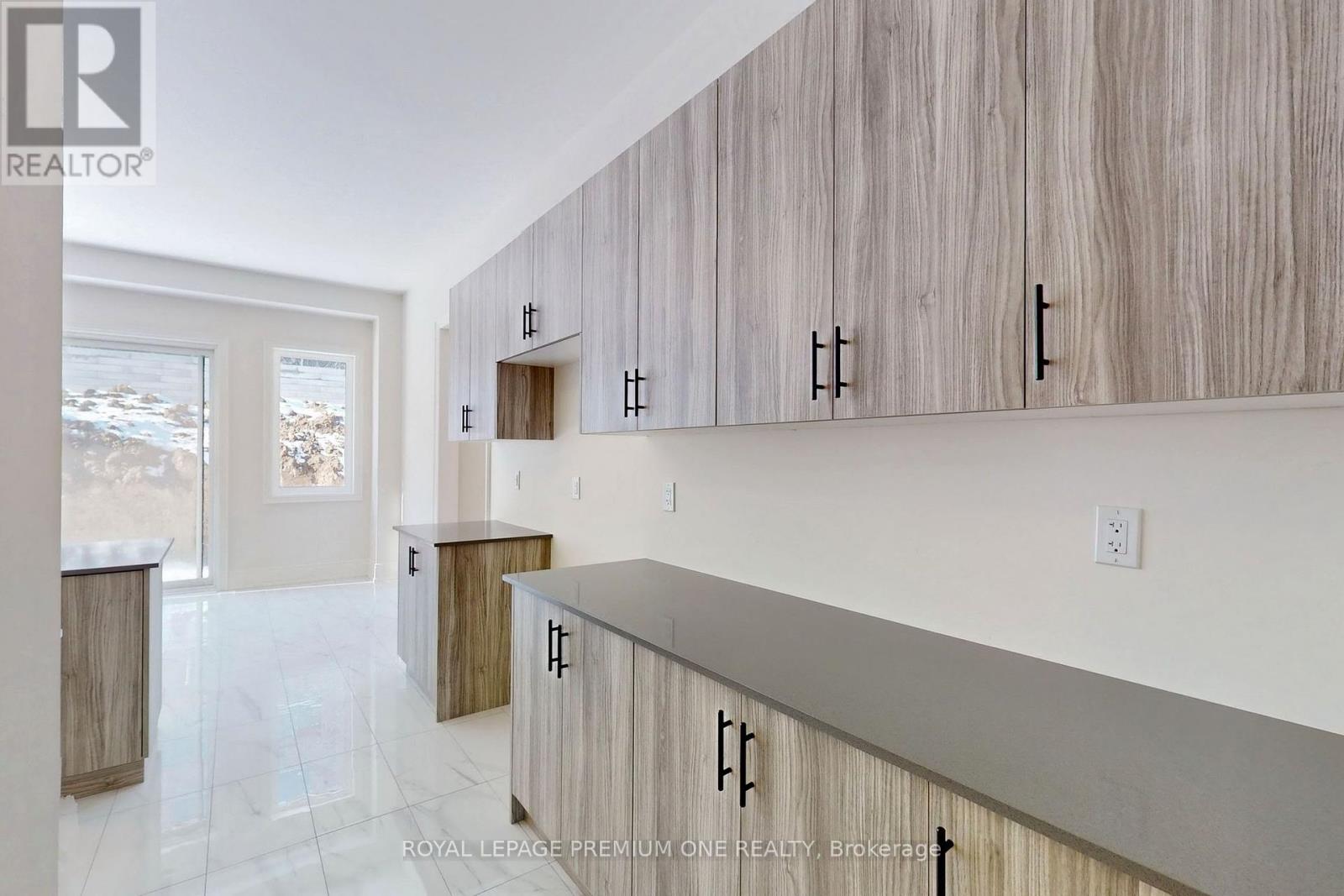 44 James Walker Avenue, Caledon (Caledon East), Ontario  L7C 1R5 - Photo 25 - W12452715