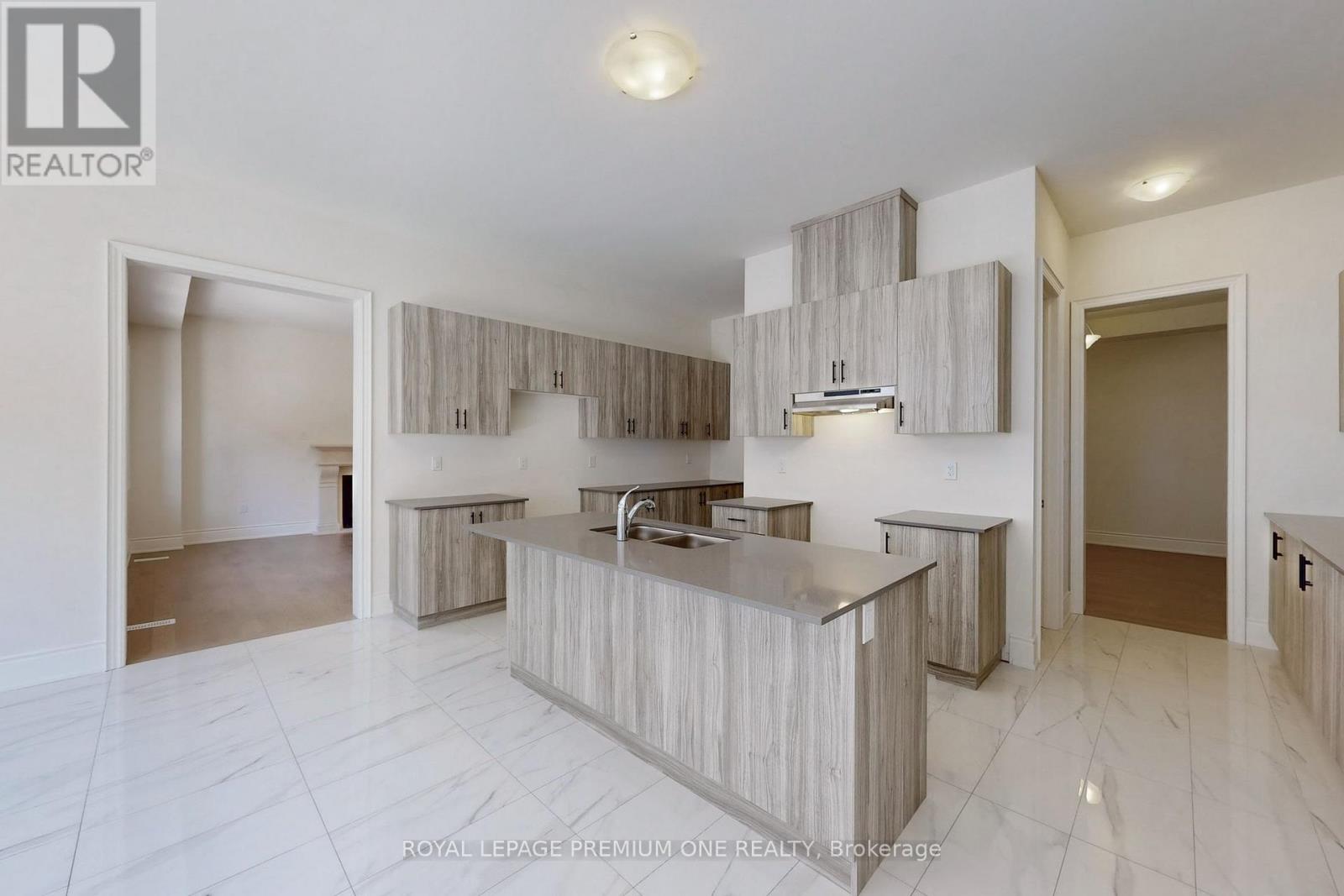 44 James Walker Avenue, Caledon (Caledon East), Ontario  L7C 1R5 - Photo 26 - W12452715