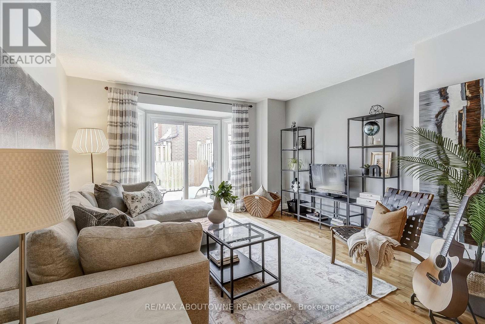 418 - 895 Maple Avenue, Burlington (Brant), Ontario  L7S 2H7 - Photo 17 - W12452721