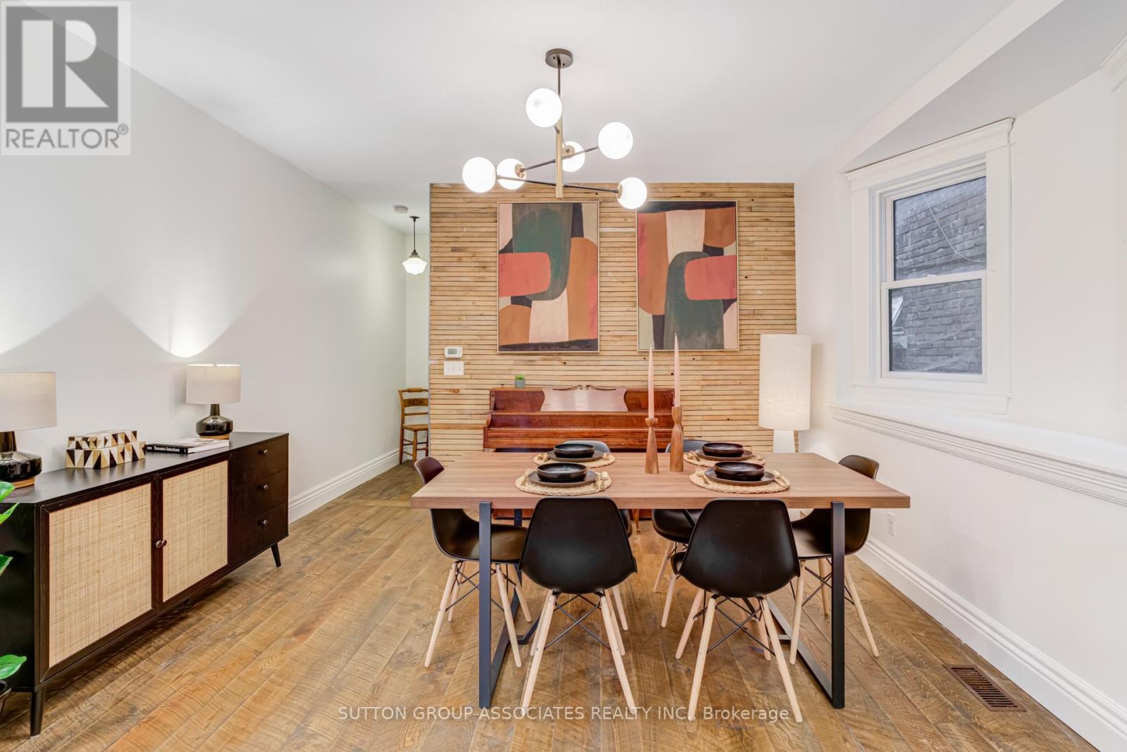 960 Shaw Street, Toronto, Ontario  M6G 3M7 - Photo 14 - W12452746