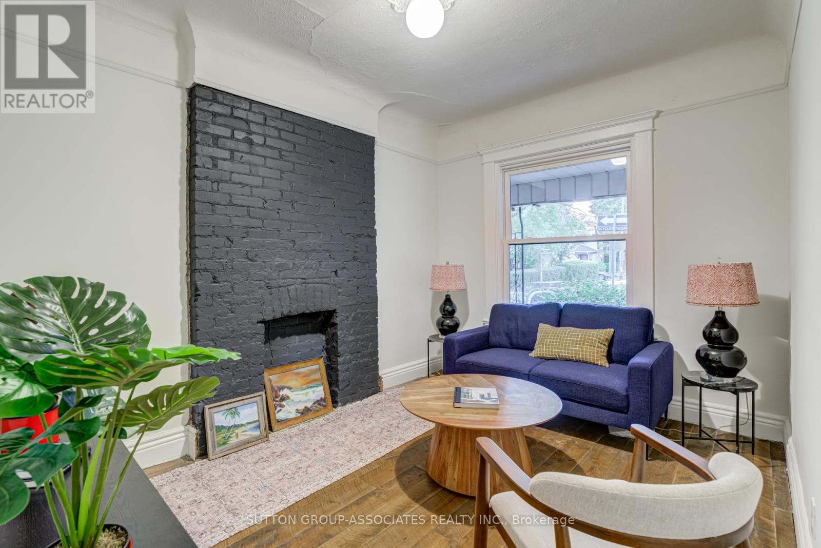 960 Shaw Street, Toronto, Ontario  M6G 3M7 - Photo 17 - W12452746