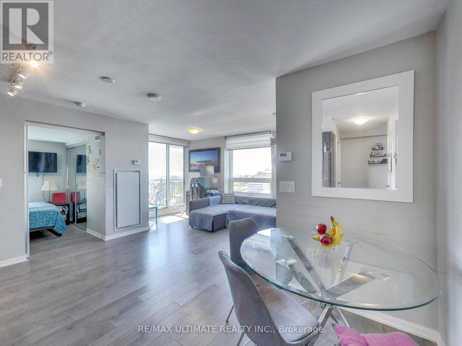 1012 - 3091 Dufferin Street, Toronto, Ontario  M6A 0C4 - Photo 11 - W12452757