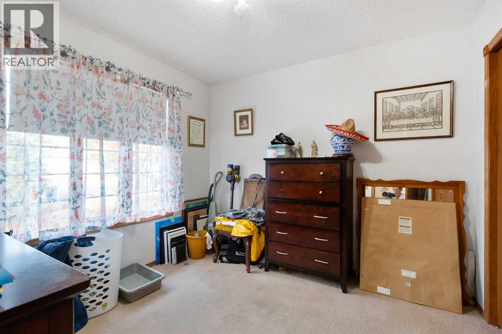 4102 Silverpark Estates Close, Olds, Alberta  T4H 1B4 - Photo 18 - A2263086
