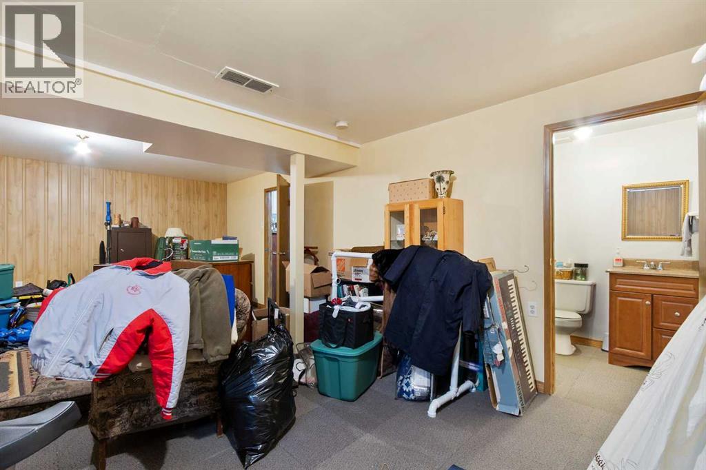 4102 Silverpark Estates Close, Olds, Alberta  T4H 1B4 - Photo 24 - A2263086