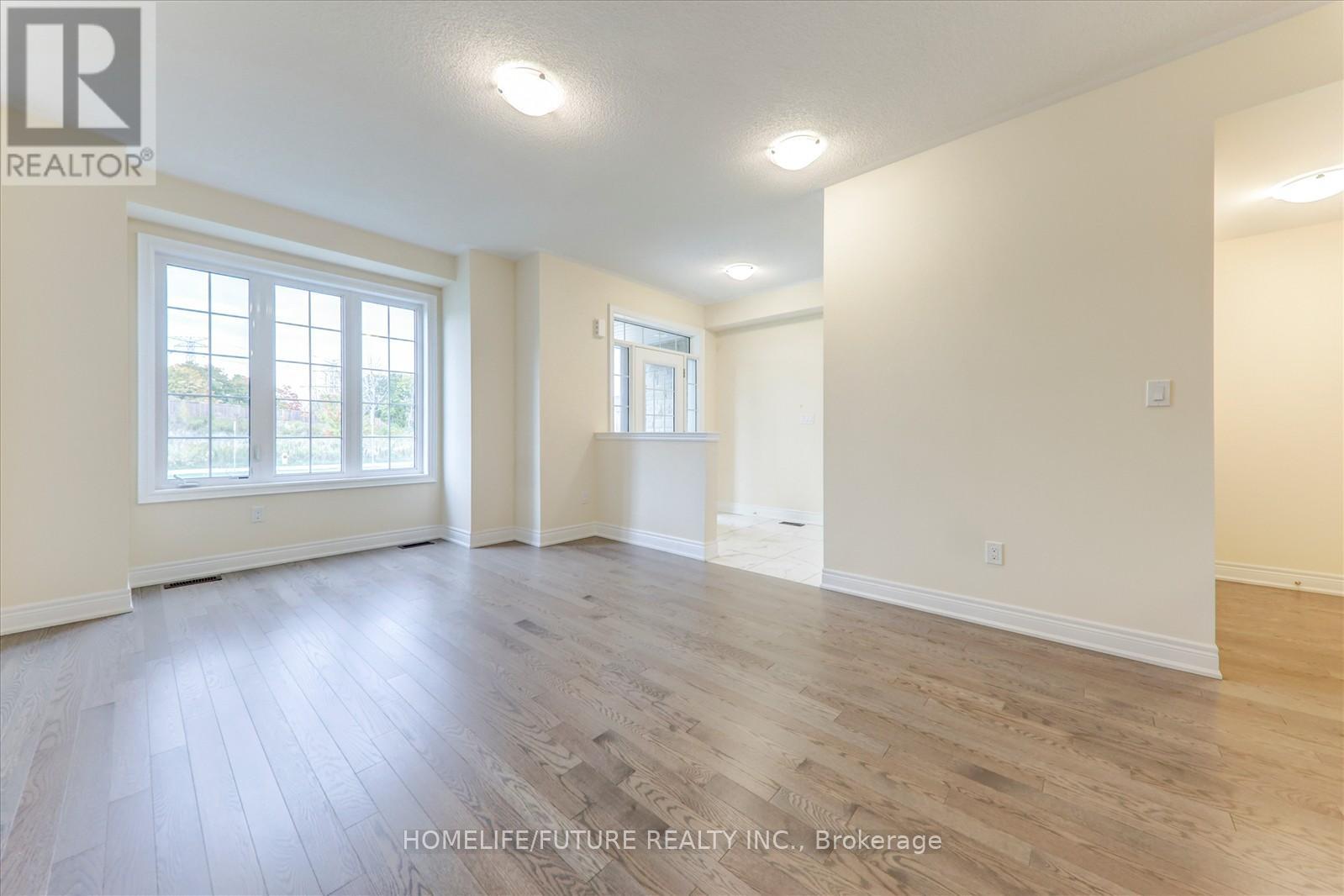 317 Kirkham Drive, Markham, Ontario  L3S 0E9 - Photo 8 - N12450827