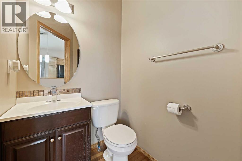 30 Meadowpark Place, Carstairs, Alberta  T0M 0N0 - Photo 16 - A2261073