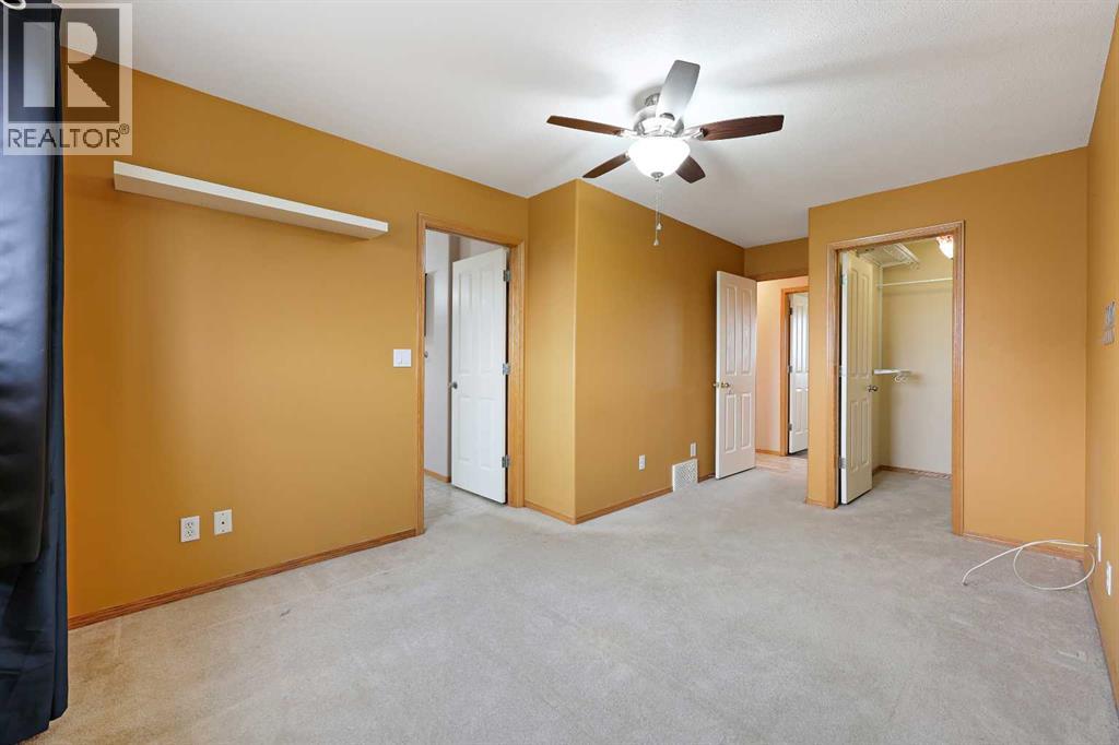 30 Meadowpark Place, Carstairs, Alberta  T0M 0N0 - Photo 19 - A2261073