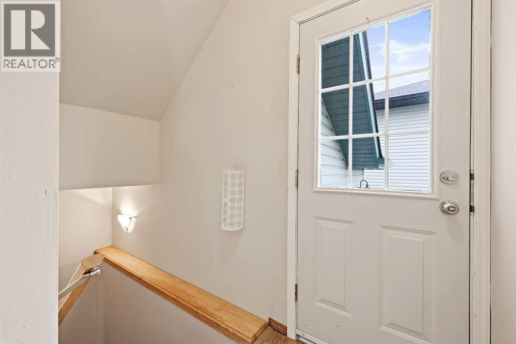 30 Meadowpark Place, Carstairs, Alberta  T0M 0N0 - Photo 27 - A2261073