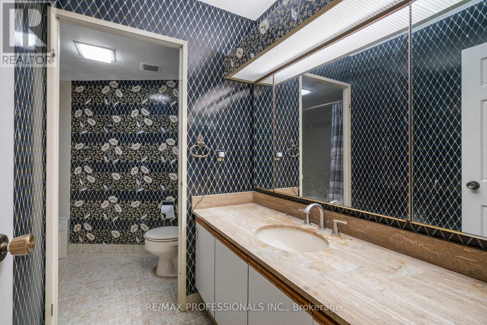 601 - 2010 Islington Avenue, Toronto, Ontario  M9P 3S8 - Photo 26 - W12452712