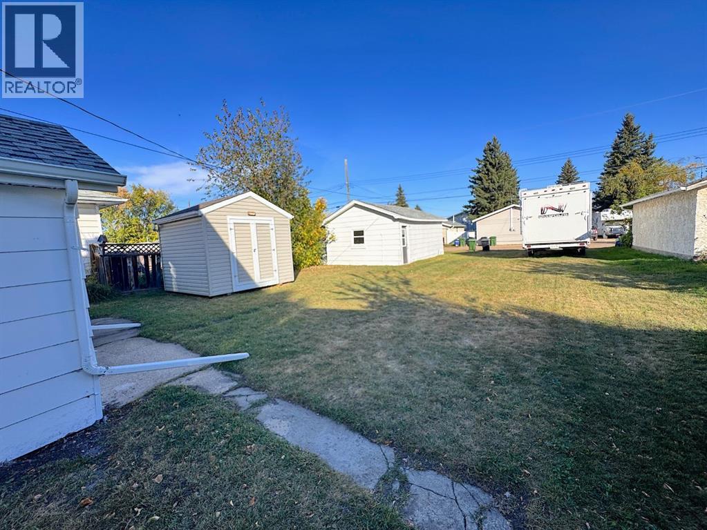 5219 48 Street, Camrose, Alberta  T4V 1M2 - Photo 17 - A2260947
