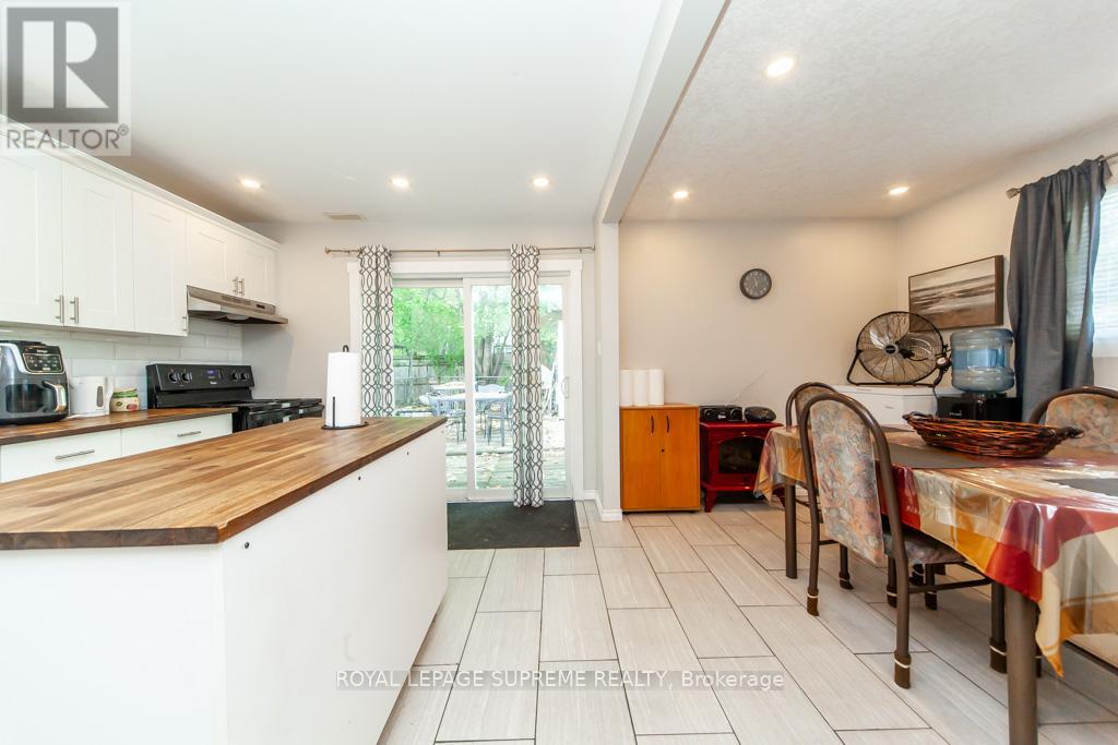 13 Robins Avenue, Hamilton, Ontario  L8H 4M5 - Photo 10 - X12452637