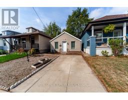 13 ROBINS AVENUE, Hamilton, Ontario
