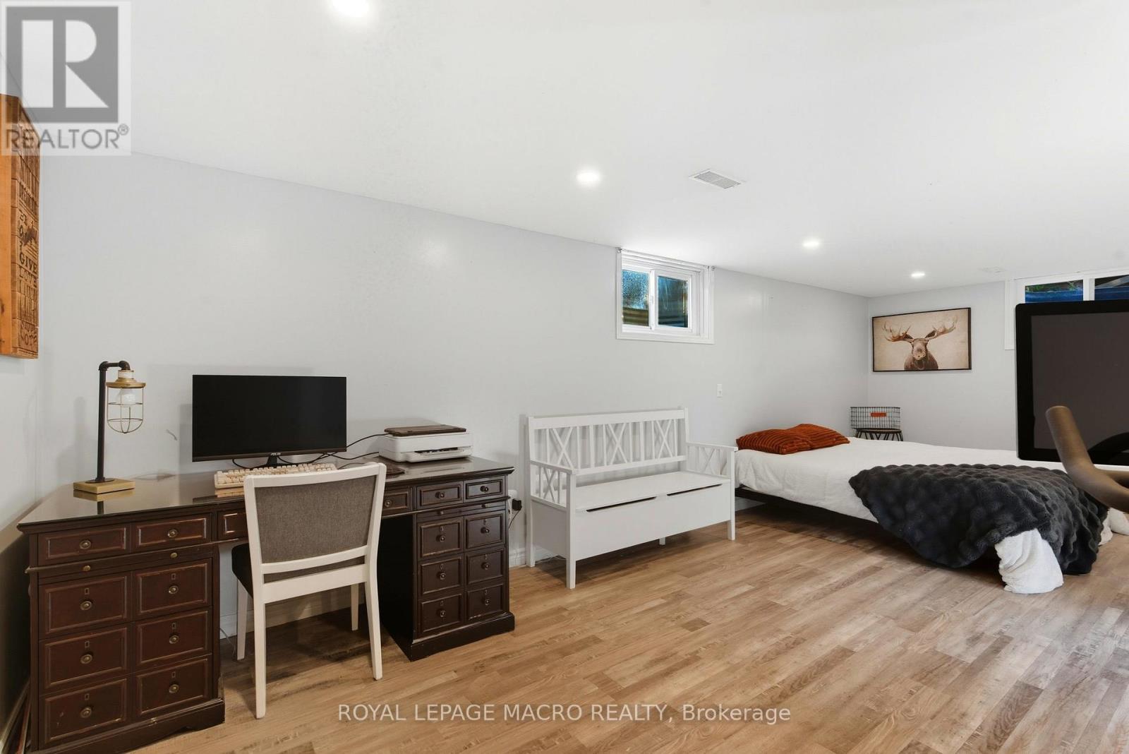 17 Carmen Avenue, Hamilton, Ontario  L8V 2H5 - Photo 19 - X12452676