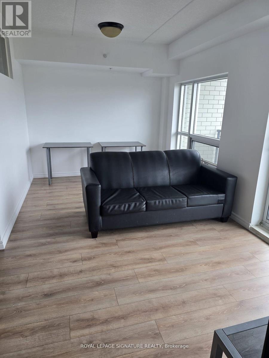G611 - 275 Larch Street, Waterloo, Ontario  N2L 3R2 - Photo 6 - X12452701