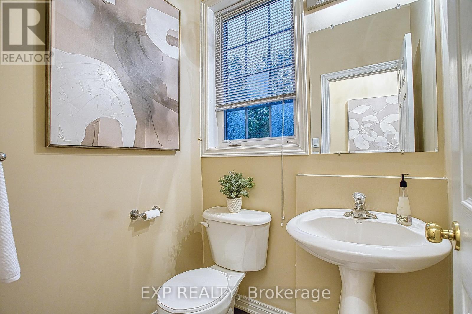 15 Chloe Street, St. Catharines, Ontario  L2P 2Y2 - Photo 20 - X12452706