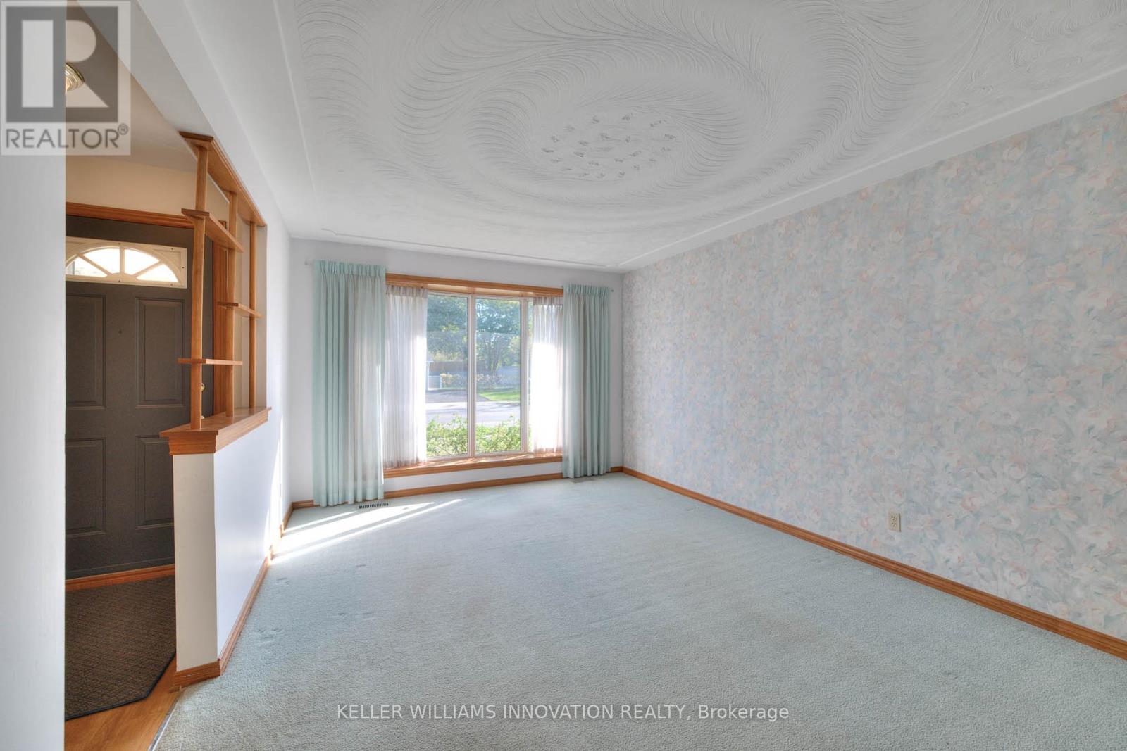 406 Franklin Street N, Kitchener, Ontario  N2A 1Z1 - Photo 4 - X12452724