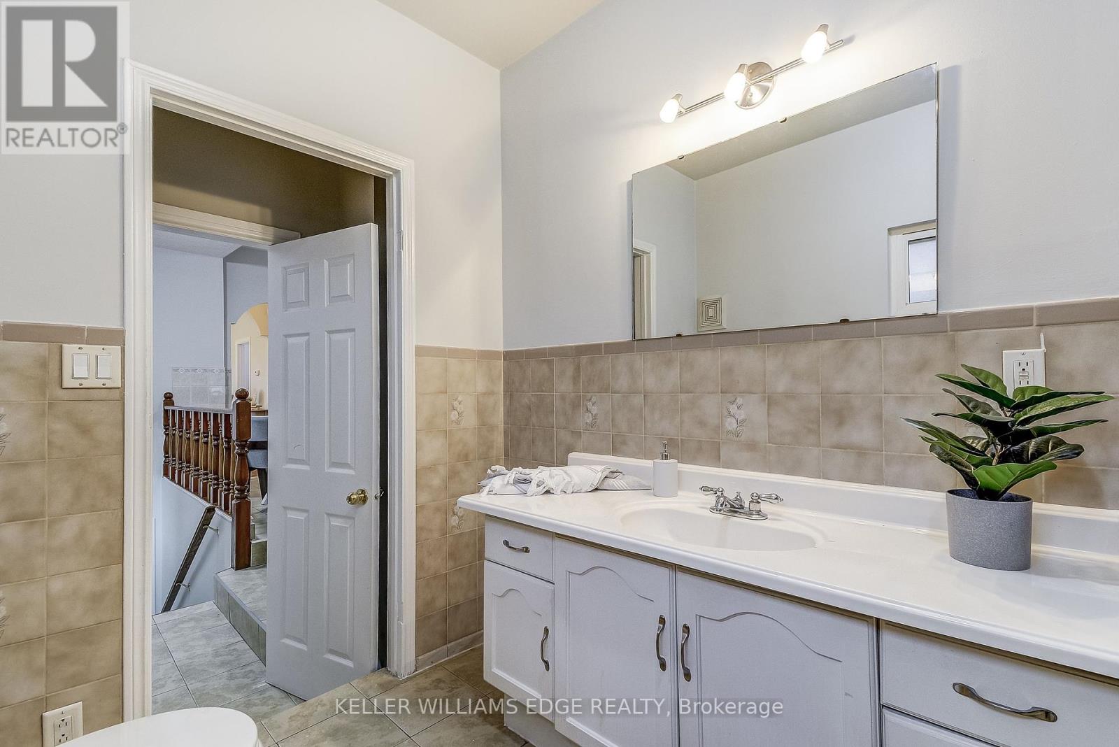 235 Emerald Street N, Hamilton, Ontario  L8L 5L1 - Photo 20 - X12452732